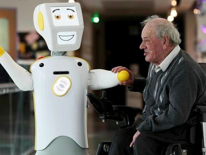 El primer robot asistente social en Dublín, Irlanda, en 2019.