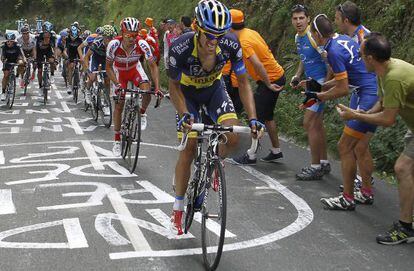 Contador, durante la subida al Alto de Arrate