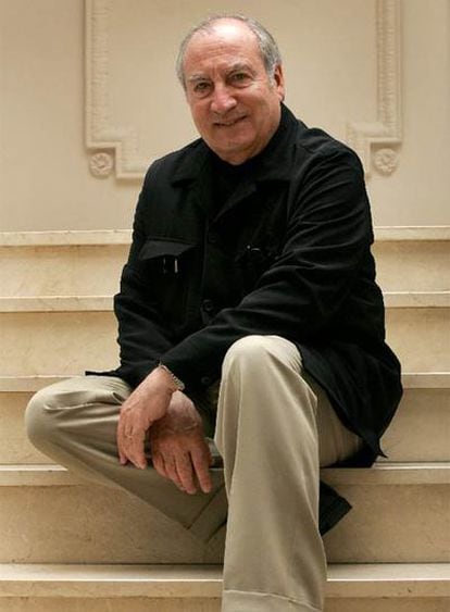 El escritor argentino Tomás Eloy Martínez, autor de <i>Purgatorio.</i>