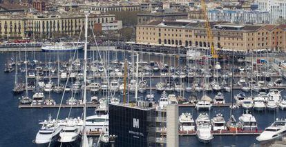 Barcos amarrados en el Port Vell.