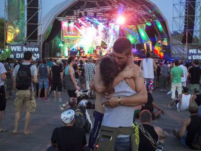 Visitantes del quinto Rototom Sunsplash en Benicàssim.