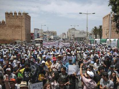 La manifestación a favor de las reivindicaciones sociales del Rif, ha sido convocada por el movimiento islamista ilegal, aunque tolerado, Justicia y Espiritualidad