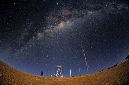 Imagen del cielo nocturno en Cerro Armazones (Chile), el lugar elegido por los expertos del Observatorio Europeo Austral para instalar el telescopio gigante.
