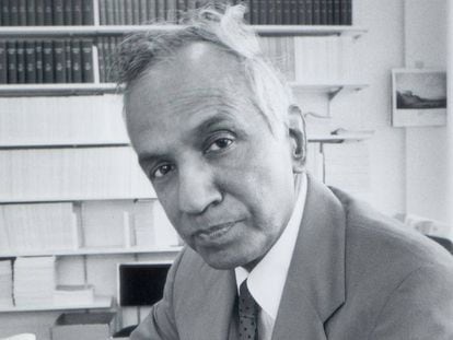 El Astrofísico S. Chandrasekhar en la Universidad de Chicago