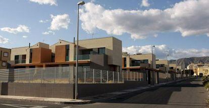 Viviendas cuya licencia investigan los juzgados de Almería.