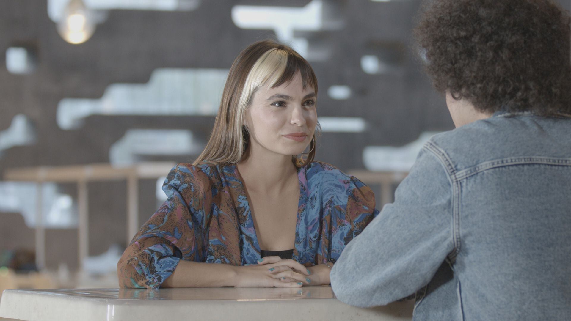 La escritora Andrea Abreu conversa con Mario Obrero en el episodio dedicado a Tenerife.