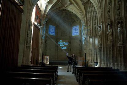 Interior de la Catedral de Santa Mar&iacute;a de Vitoria, en una de las actividades organizadas durante las obras de rehabilitaci&oacute;n.