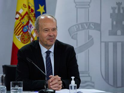 El ministro de Justicia, Juan Carlos Campo, durante una rueda de prensa en el Palacio de la Moncloa en abril de 2021.