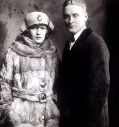Zelda Sayre y Francis Scott Fitzgerald, en 1921, un año después de su boda.