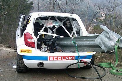 El coche de Kubica tras el accidente sufrido por el piloto polaco durante un rally en el norte de Italia.