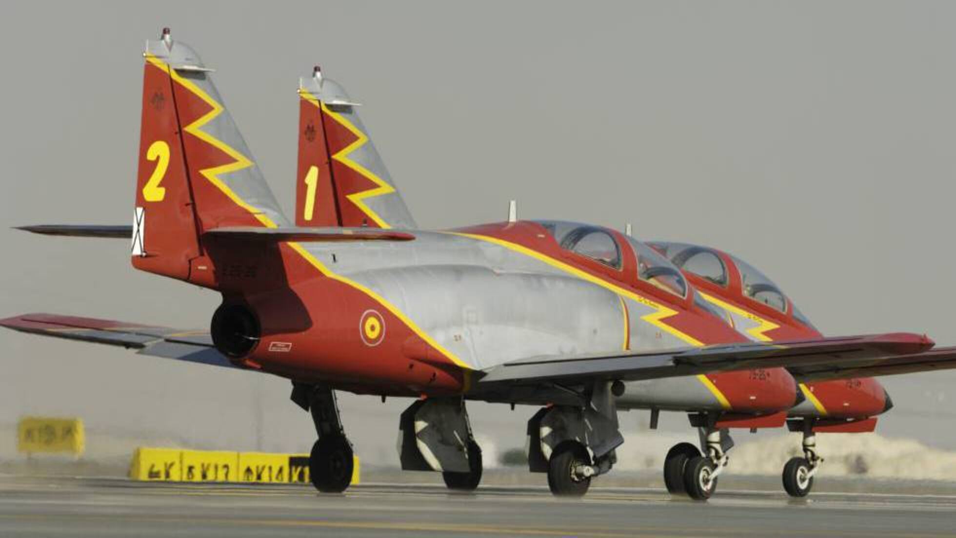 Accidente De Avion Muere Un Comandante De La Patrulla Aguila Al Estrellarse Frente A La Manga En Murcia Politica El Pais Accidente De Avion Muere Un Comandante De La Patrulla Aguila Al Estrellarse Frente A La Manga En Murcia Politica El Pais