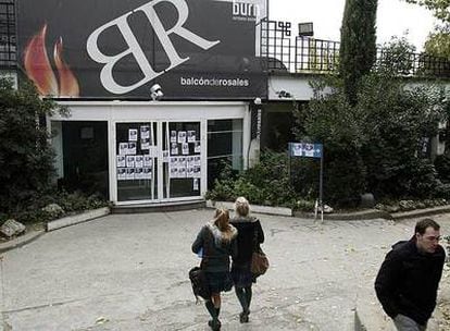 Fachada de la discoteca Balcón de Rosales, donde falleció Álvaro Ussía tras una paliza.