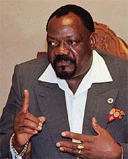 El líder de UNITA (Unidad para la Independencia Total de Angola) Jonas Savimbi, en una imagen de archivo.