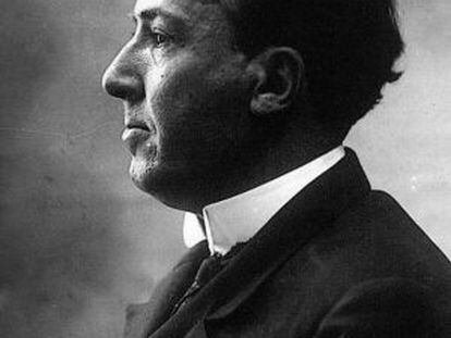 Antonio Machado, fotografiado hacia 1927 por Alfonso.