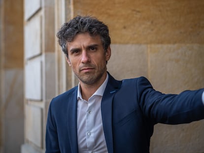 Guido Croxatto, abogado del expresidente de Perú Pedro Castillo, durante su paso por Colombia para reunirse con el presidente Gustavo Petro.