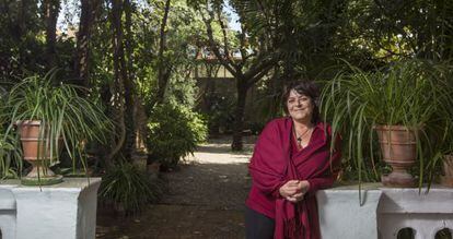 Giovanna Valls, hermana del primer ministro francés Manuel Valls, fotografiada en la casa familiar del barcelonés barrio de Horta.