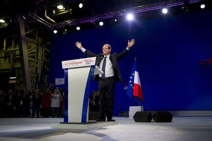 El candidato socialista a la presidencia de Francia, Fran&ccedil;ois Hollande, en un mitin este domingo en Le Bourget. 