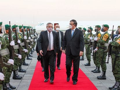 Presidente Alberto Fernández es recibido por Marcelo Ebrard