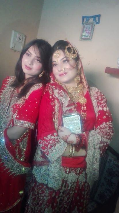 Las dos jóvenes de Terrassa, Arooj y Aneesa, asesinadas en Pakistán.