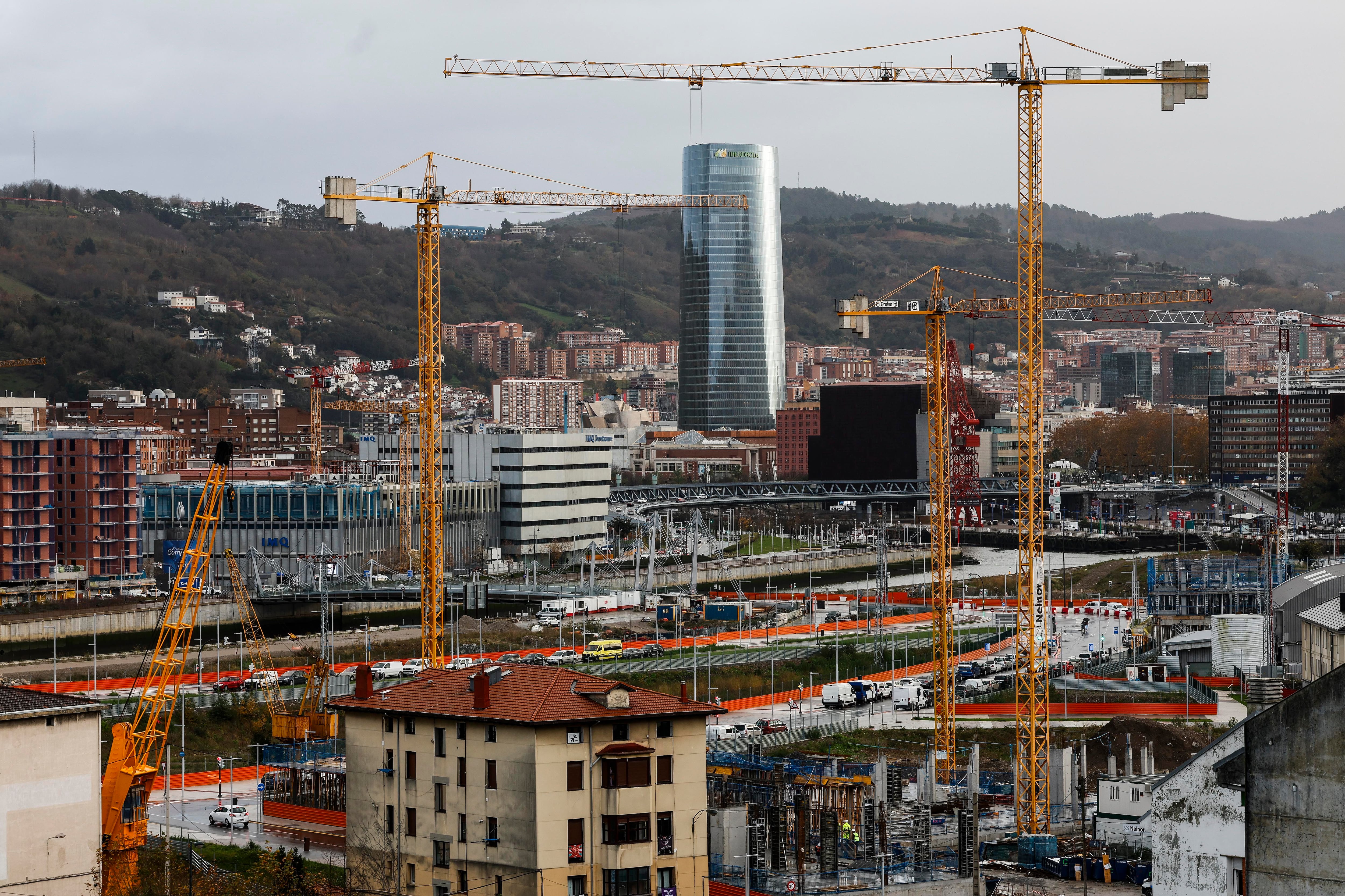 El Constitucional recibe un total de ocho recursos contra la ley de vivienda