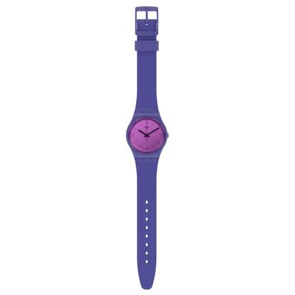 Mood Boost es una discreta expresión de estilo del grupo relojero suizo Swatch. Creado a partir de materiales de origen biológico, cuenta con una esfera de estilo espejo grabada y cubierta por un cristal. Precio: 65 euros.