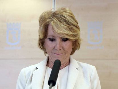 Esperanza Aguirre durante el anuncio de su dimisión.