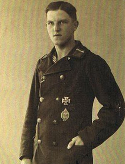 El aviador Hans Wende.