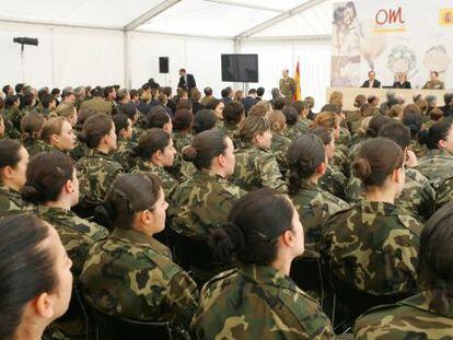 Acto de presentación del Observatorio de la Mujer en el Ejército.