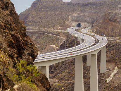 Autovía en la isla de Gran Canaria.