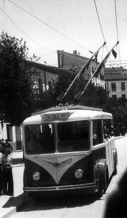 Trolebús de la línea pionera de las madrileñas.