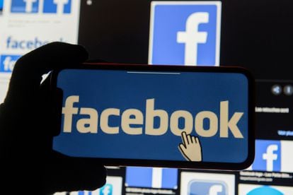 Facebook ha suspendido docenas de cuentas y páginas de una operación rusa hecha desde Ghana.