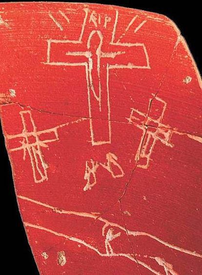 Una de las primeras piezas que sembró dudas por llevar una imagen de Cristo con la leyenda RIP.
