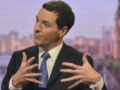 George Osborne analiza en televisión las encuestas.