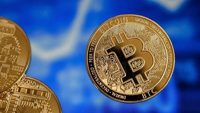  Vista de un bitcoin, la moneda virtual de mayor valor del mercado. EFE