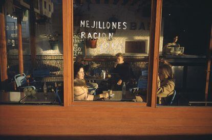 Cafetería en Fuengirola, España, 1966