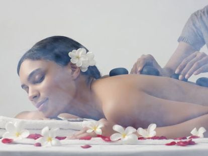 6 masajes exóticos que no hace falta pagar con tarjeta 'black'