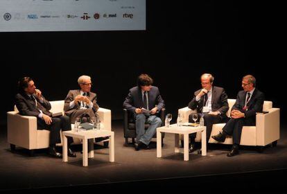 Miguel Zugaza, Antonio Garrigues Walker, Tom&aacute;s Fernando Flores, &Aacute;ngel Gabilondo y Jos&eacute; Guirao, en el Foro de la Cultura, en Burgos.