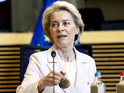 La UE intentará pactar este domingo el embargo al petróleo ruso