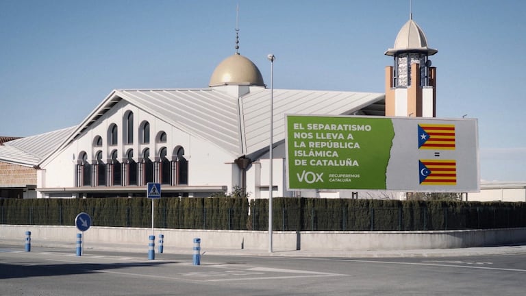 Image of the Palafruguell mosque used by Vox in its # StopIslamización campaign on social networks