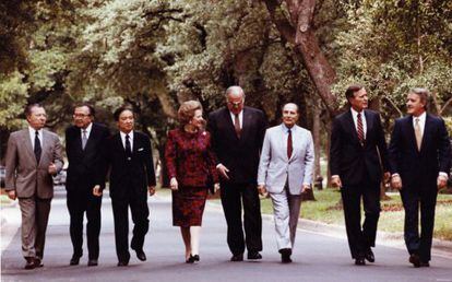 Reuni&oacute;n del G-7 en 1990 presidida por Margaret Thatcher en Reino Unido. 
