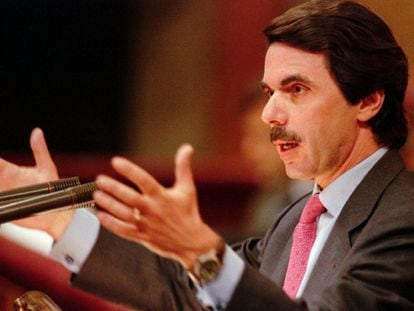 José María Aznar en su primer día del debate de investidura en mayo de 1996.