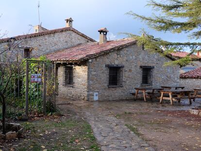 Los Diezmos, el bar de Jabaloyas (Teruel), sigue cerrado desde finales de agosto.