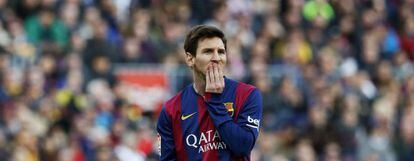 Lionel Messi durante el partido del FC Barcelona frente al M&aacute;laga