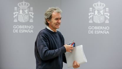 Fernando Simón, director del Centro de Coordinaciön de Alertas y Emergencias Sanitarias,  antes de la rueda de prensa del 7 de marzo de 2020.