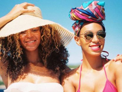 Beyonc&eacute; y su hermana Solange Knowles.  