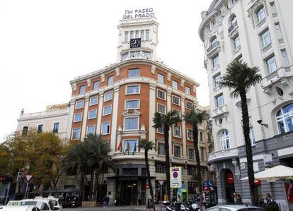 Hotel de NH situado en la plaza de Cánovas del Castillo de Madrid