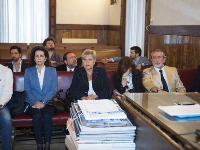 Desde la izquierda, Betoret, Such, Mart&iacute;nez, Magari&ntilde;os, Correa y Crespo en el juicio de Fitur.