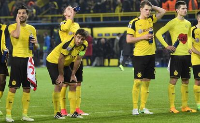 Sahin, Papastathopoulos, Piszczek, Ginter y Weigl,tras perder con el Mónaco.
