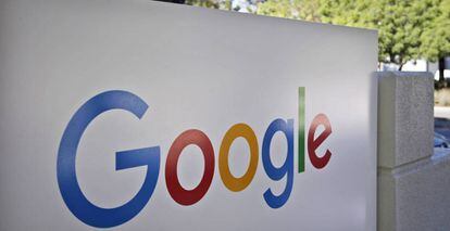 Logo de Google en la sede principal del grupo, en Mountain View (California)
