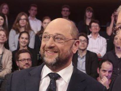 Schulz y Juncker en un debate en una televisi&oacute;n alemana. 